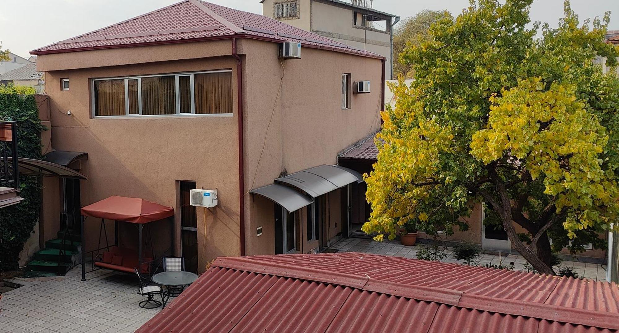 Areg Hotel Erévan Extérieur photo